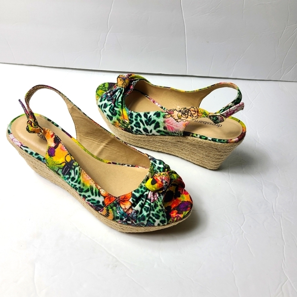NEW DRESSBARN wedge slingback espadrilles